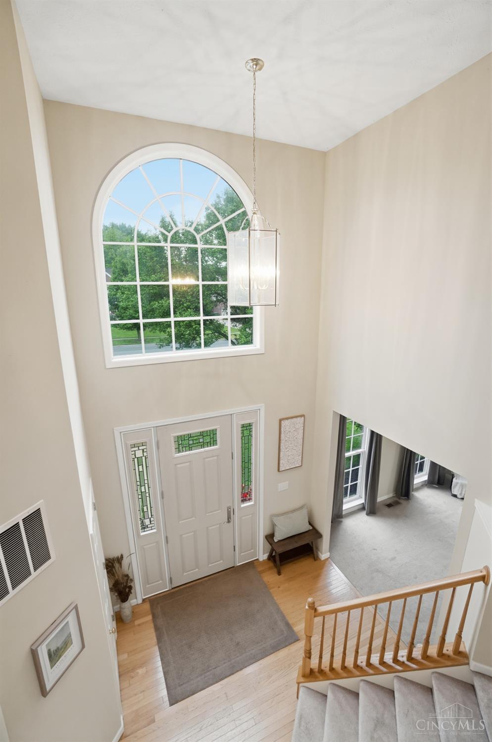 5766 Cedarview Court