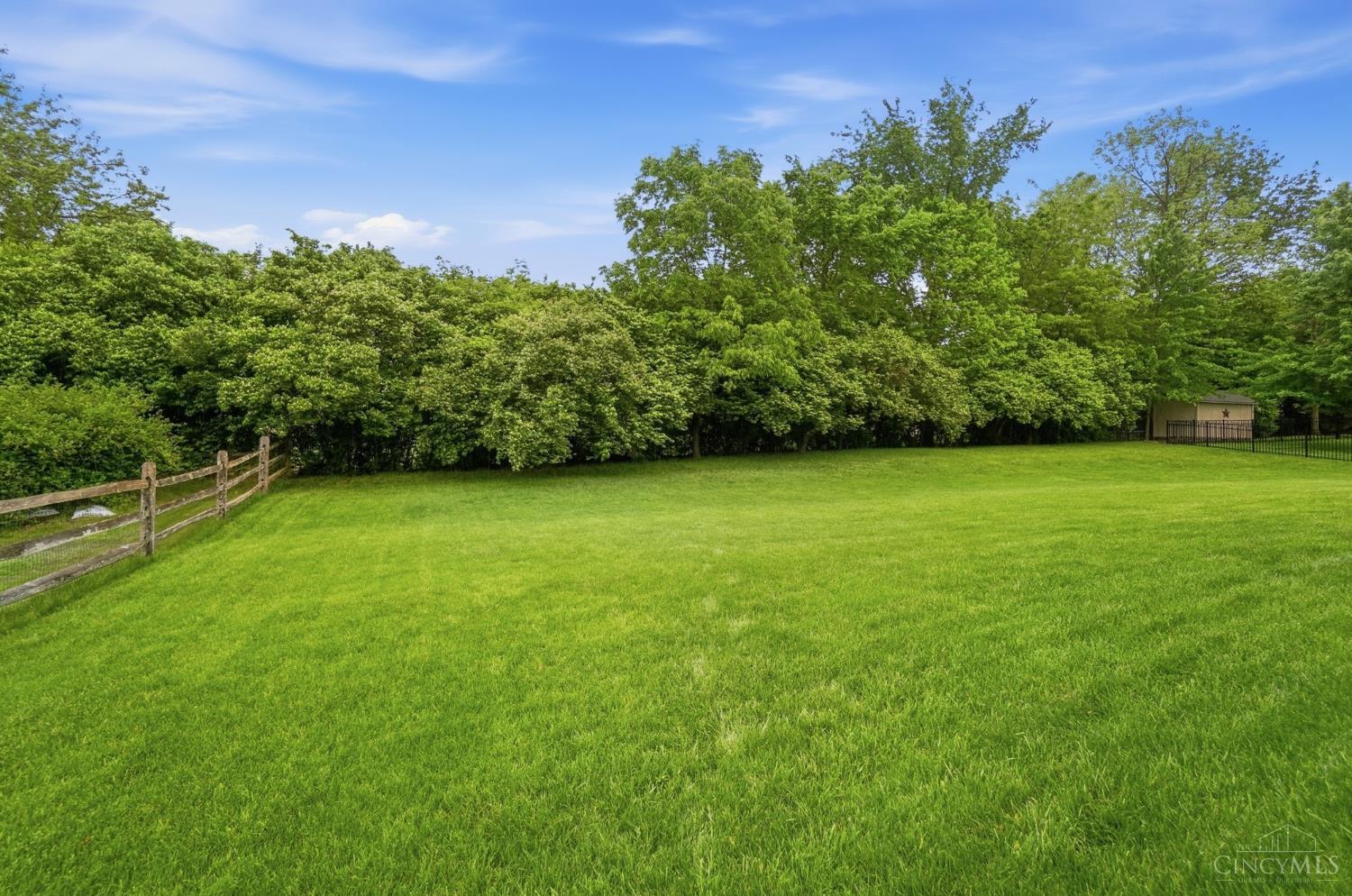 5766 Cedarview Court