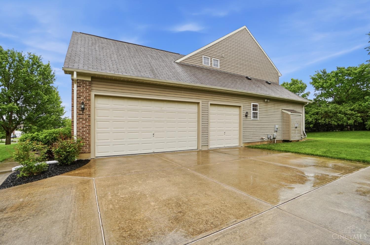 5766 Cedarview Court