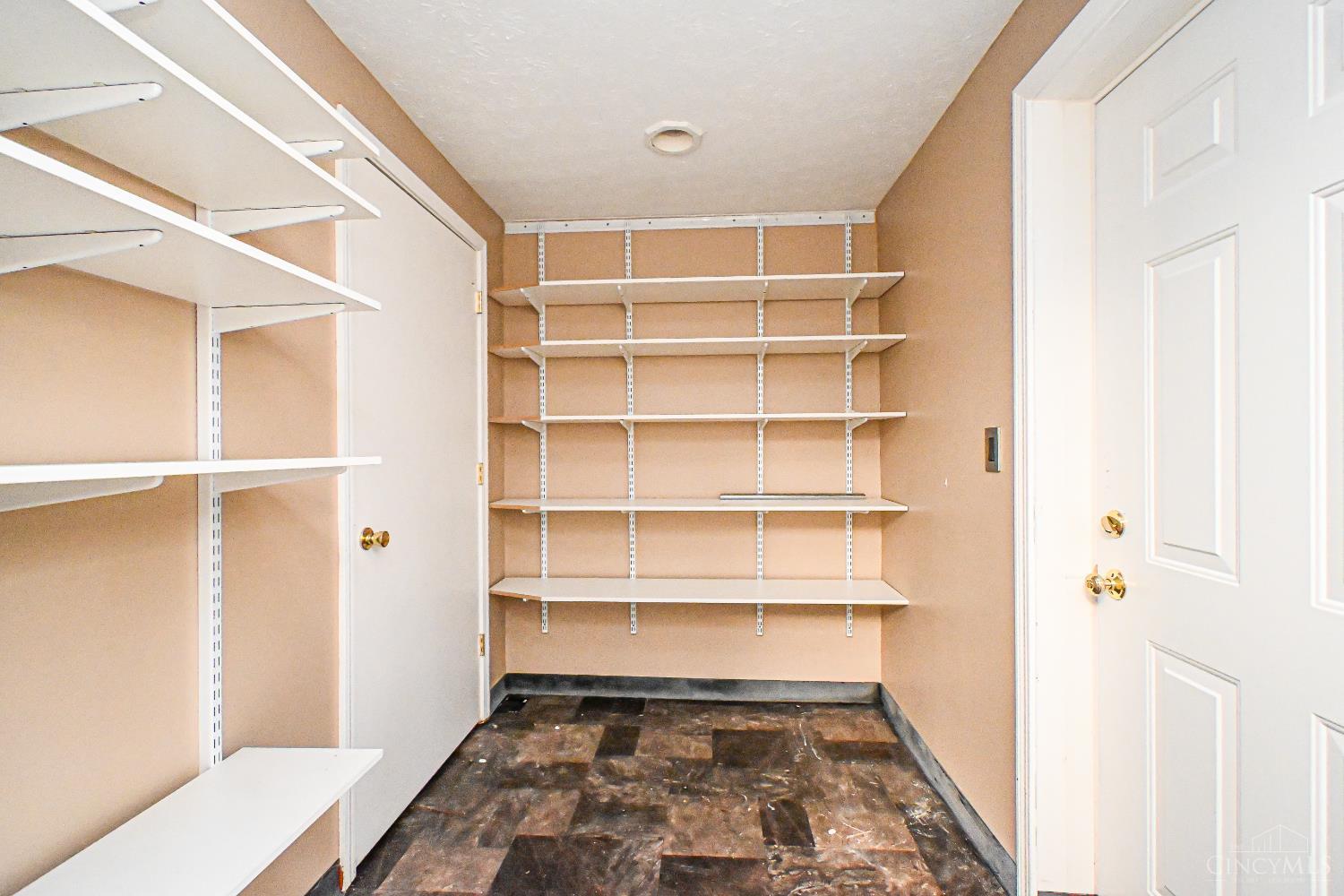 1110 Seldom Seen Drive