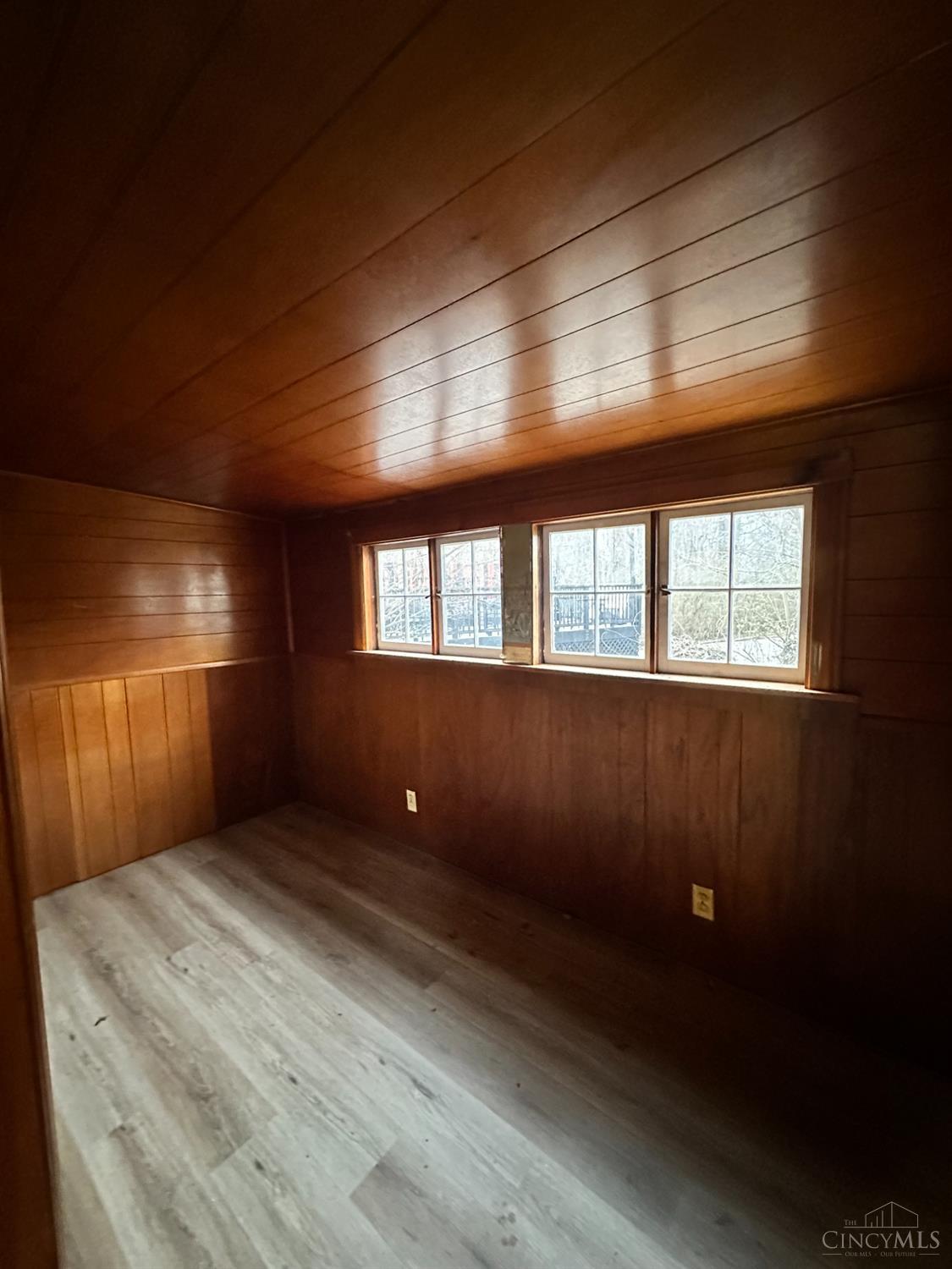 6307 Wooster Pike