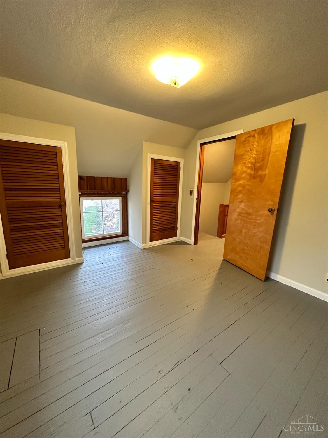 6307 Wooster Pike