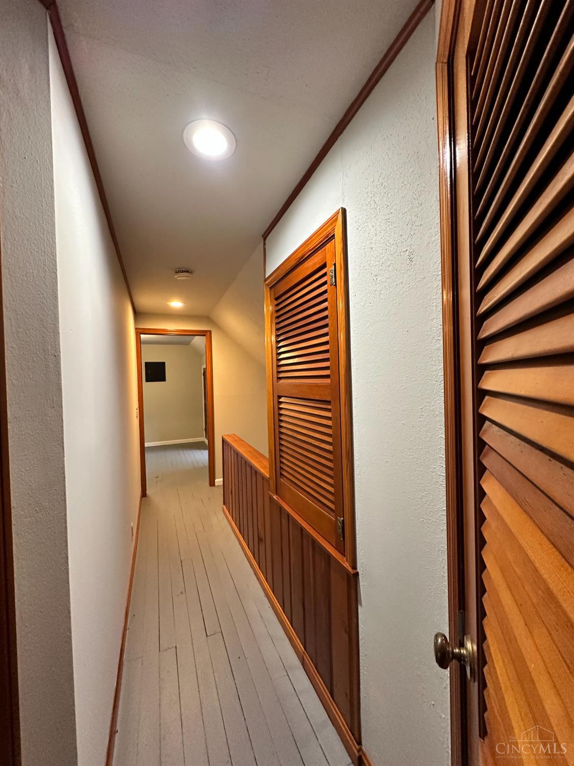 6307 Wooster Pike