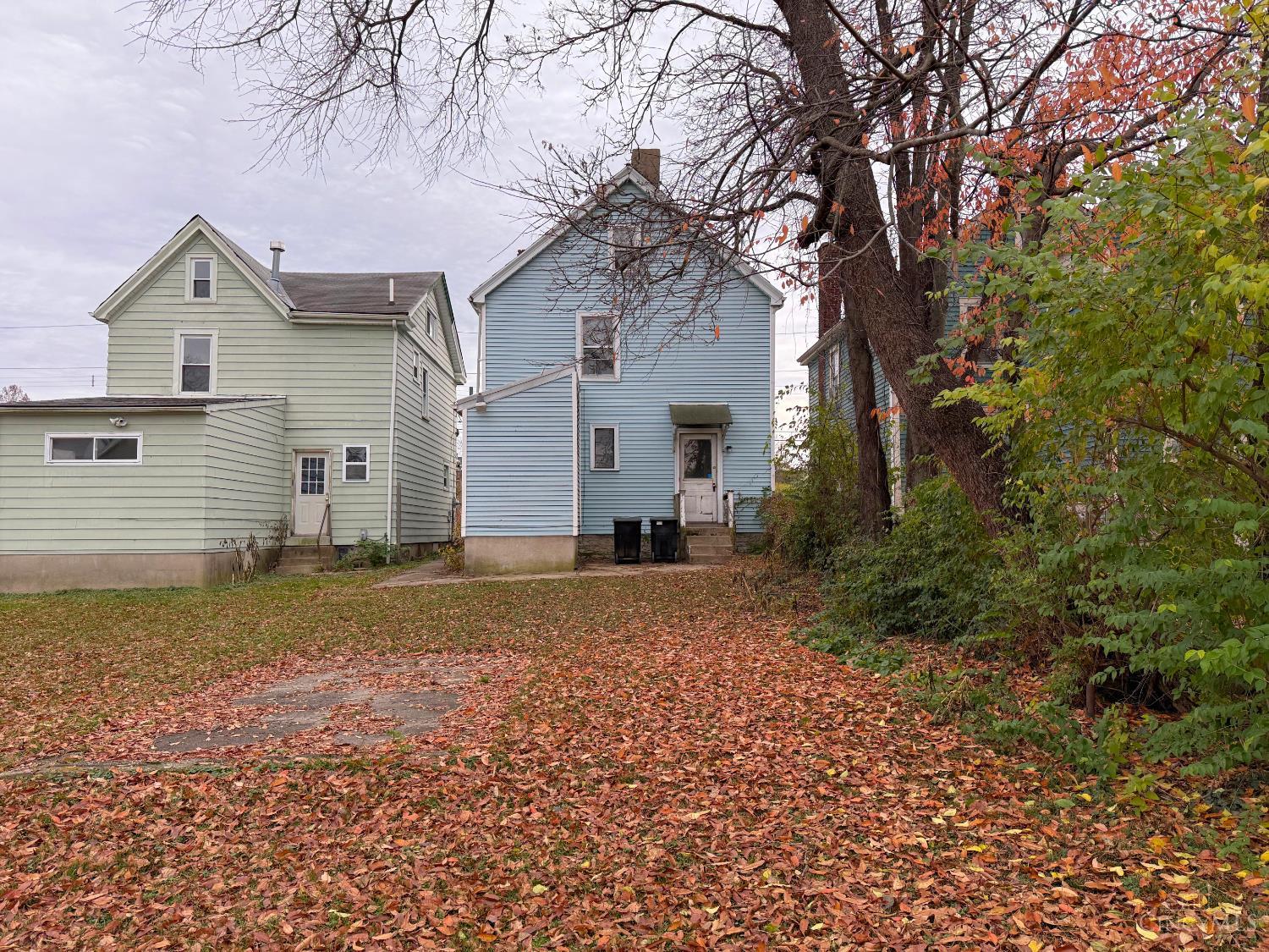 1606 Brewster Avenue