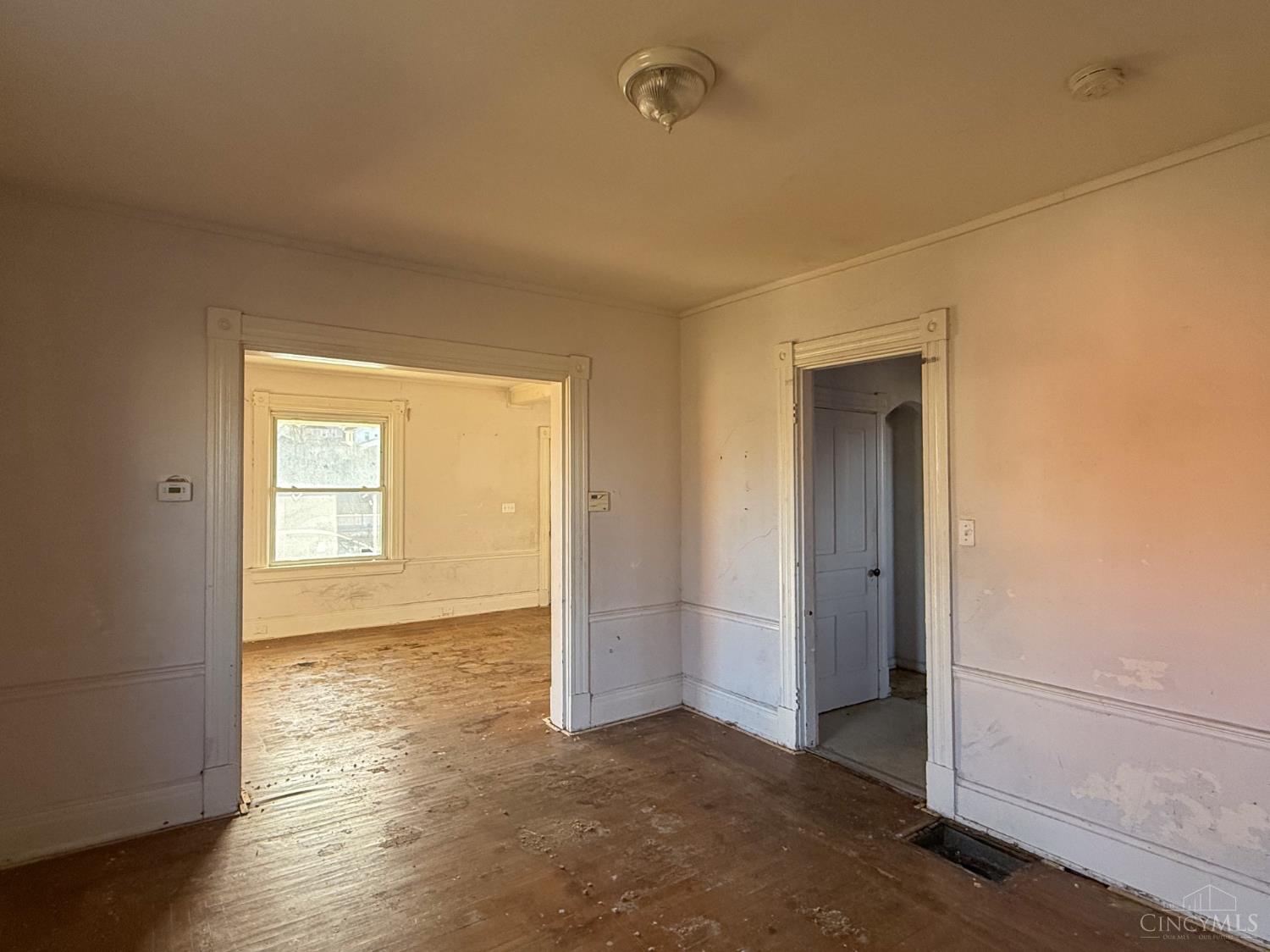 1608 Brewster Avenue