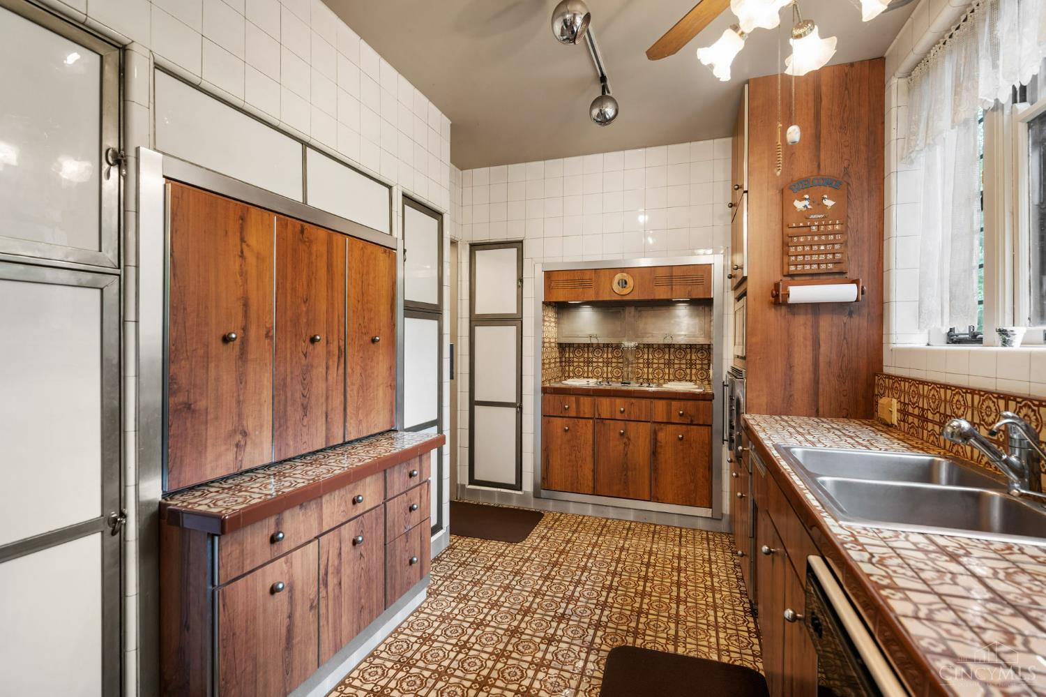 5114 Cleves Warsaw Pike