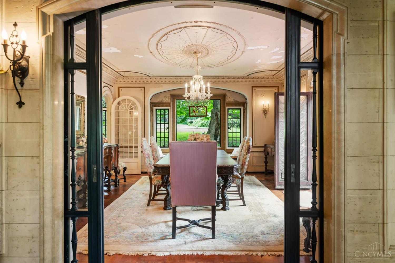 5114 Cleves Warsaw Pike