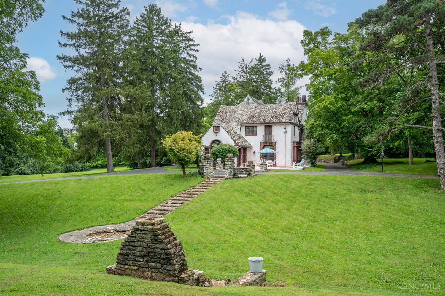 5114 Cleves Warsaw Pike