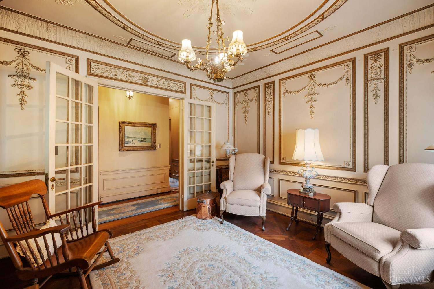 5114 Cleves Warsaw Pike