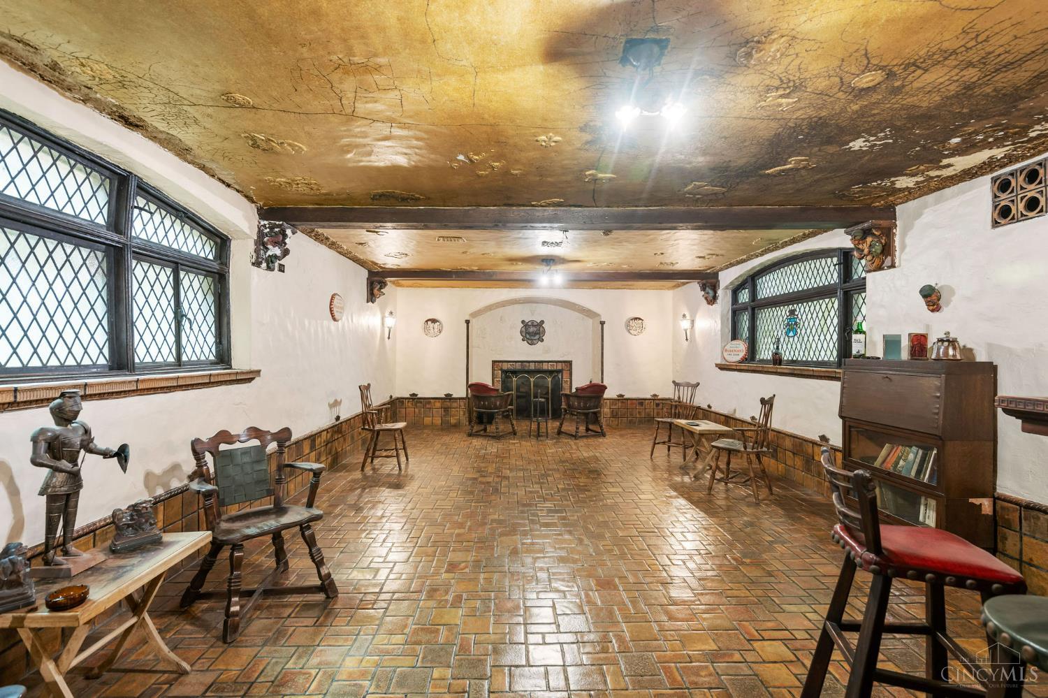 5114 Cleves Warsaw Pike