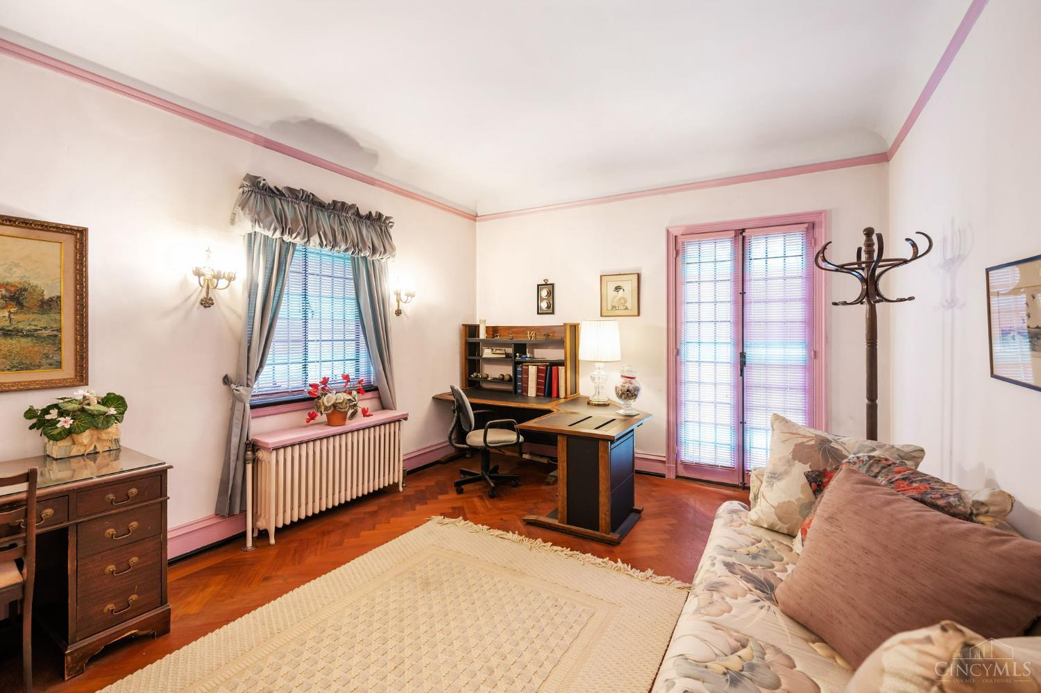 5114 Cleves Warsaw Pike