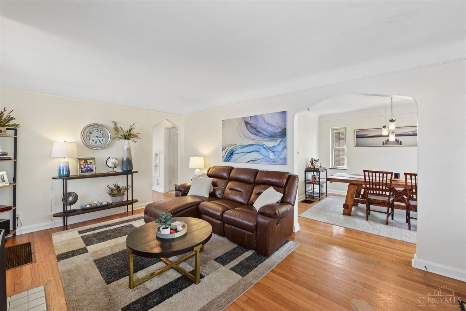3411 Oak Lane