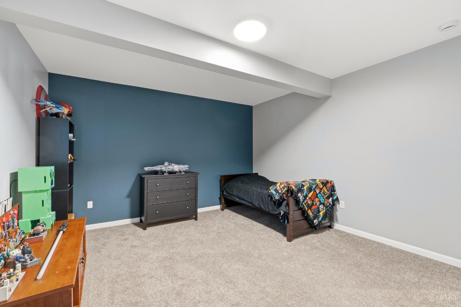 553 Marions Way