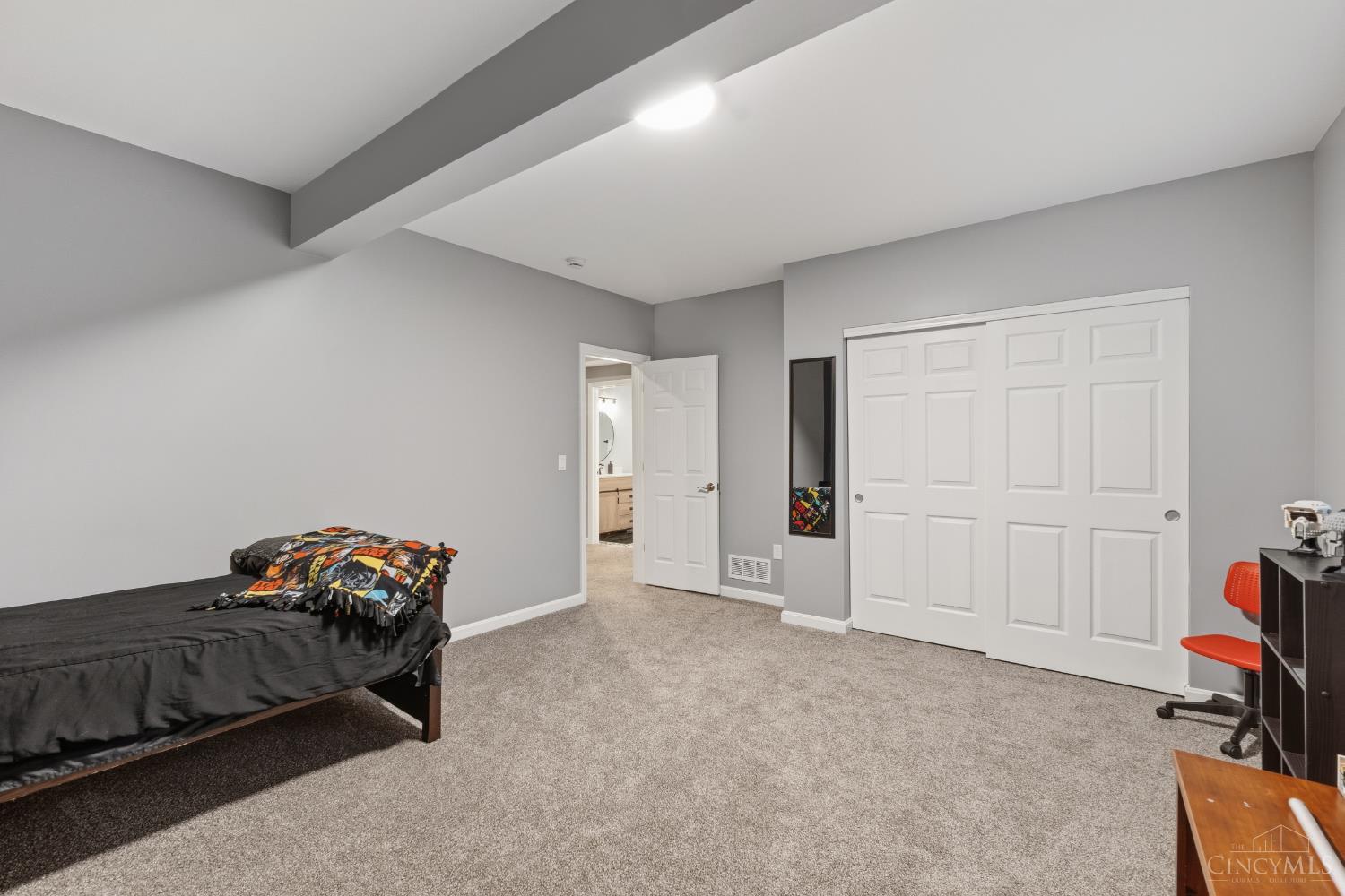 553 Marions Way