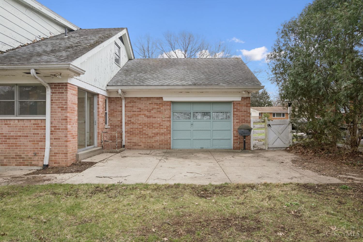 2951 Blue Haven Terrace