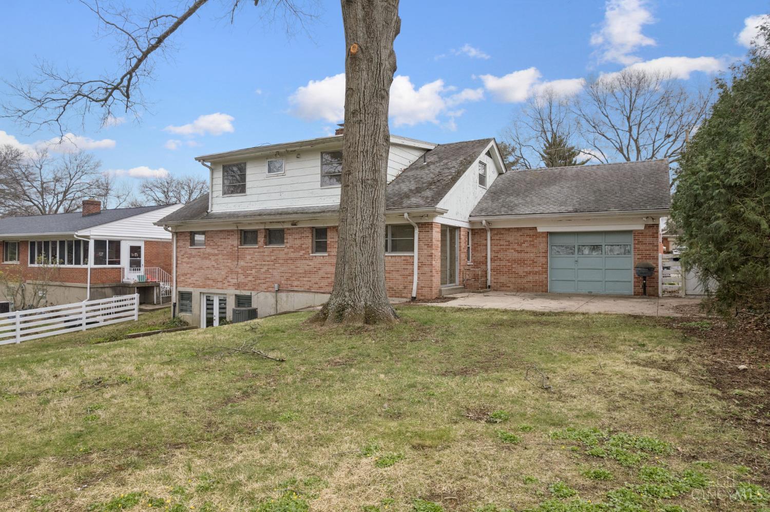 2951 Blue Haven Terrace