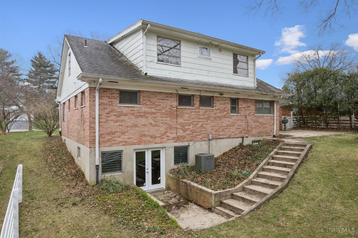 2951 Blue Haven Terrace