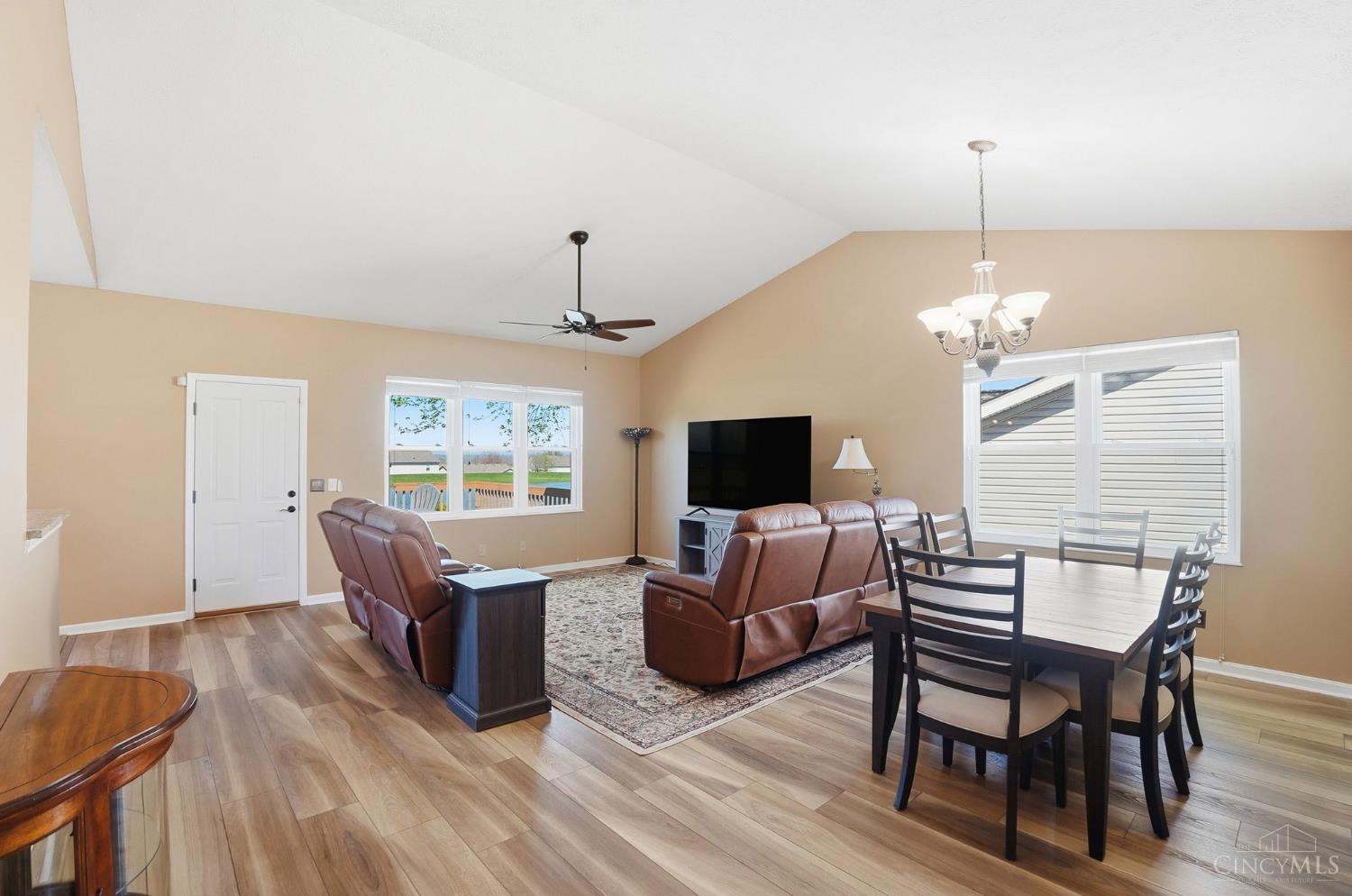 5254 Elk Run Drive