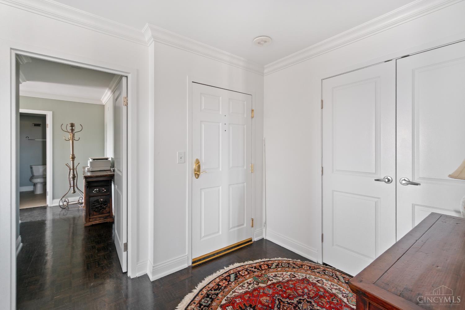 2200 Victory Parkway 1806