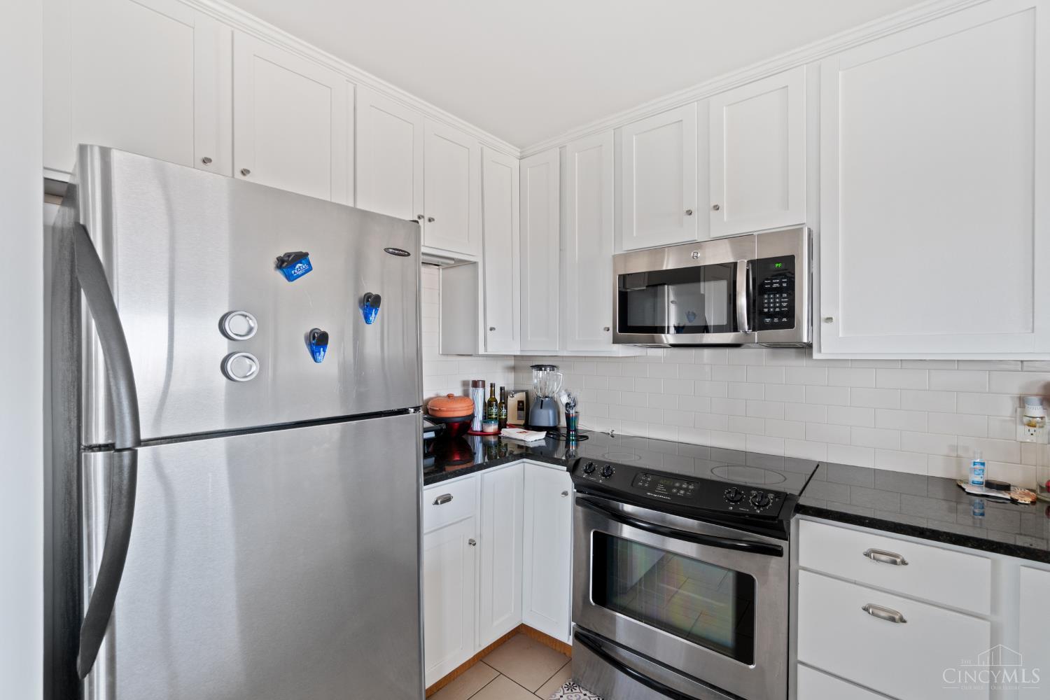 2200 Victory Parkway 1806