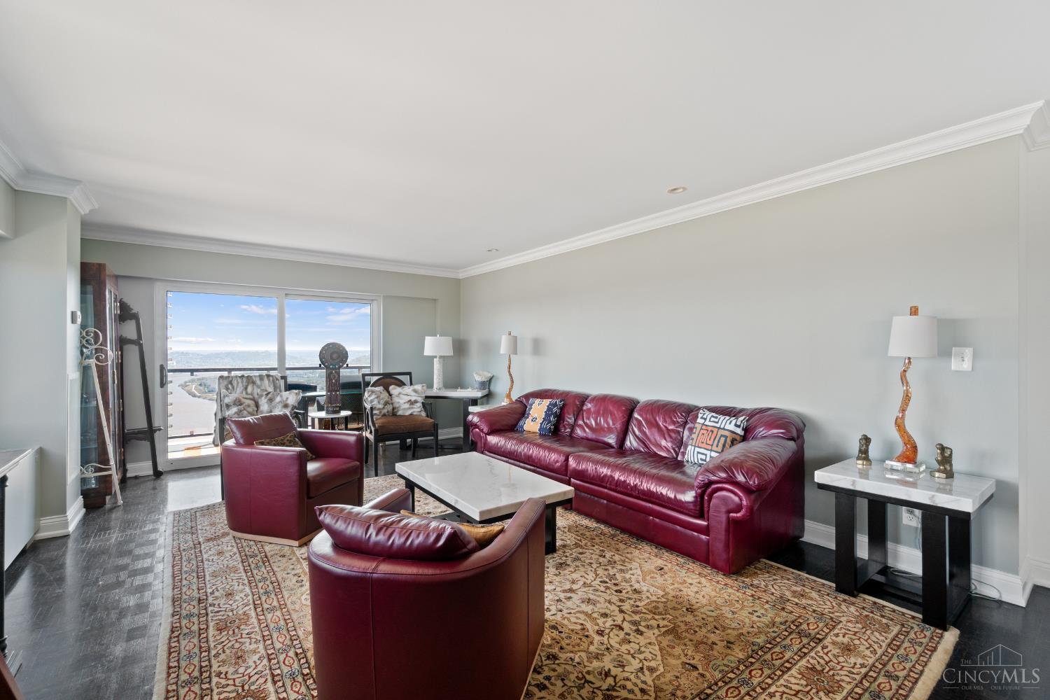 2200 Victory Parkway 1806
