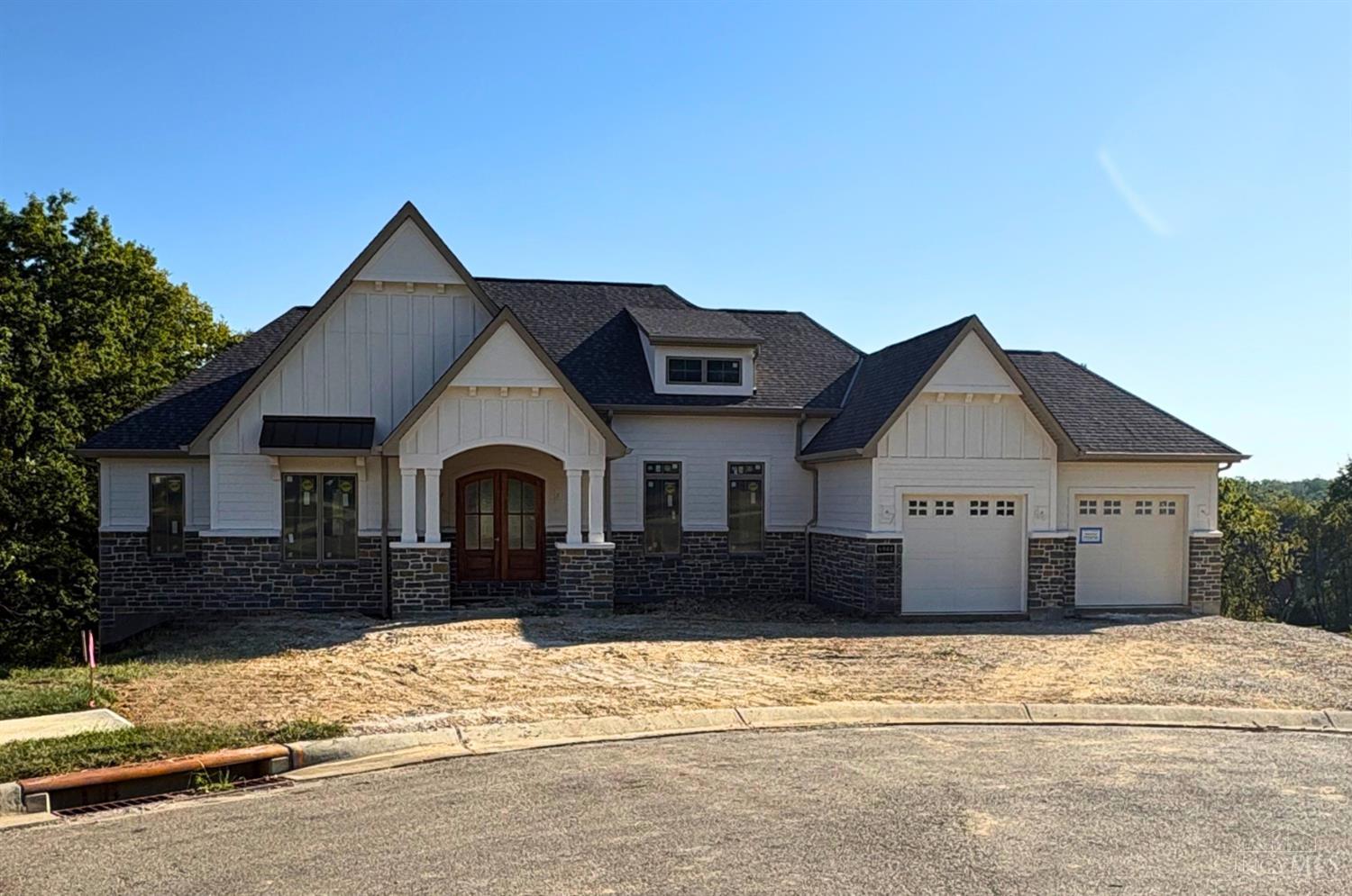 6944 Old Stone Ridge