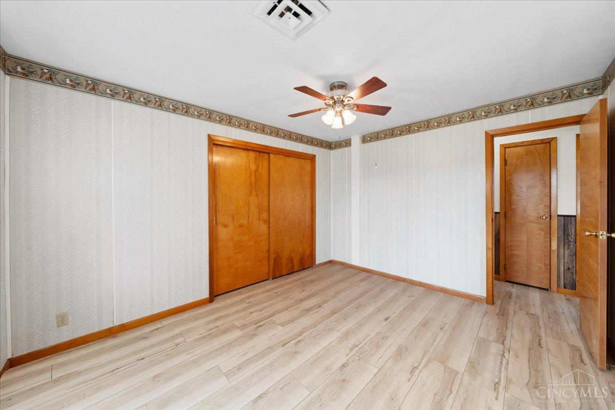 5669 Dutch Hollow Road