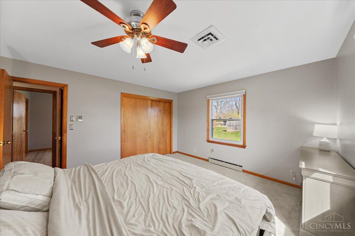 5669 Dutch Hollow Road