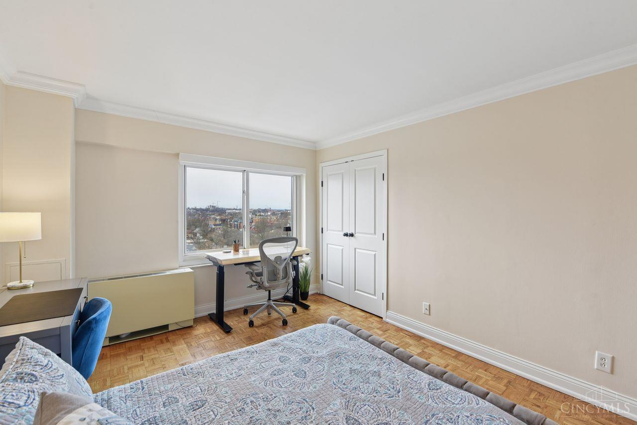 2200 Victory Parkway 1903