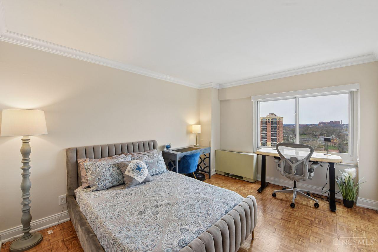 2200 Victory Parkway 1903