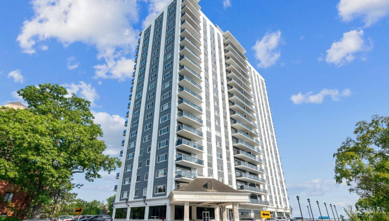 2200 Victory Parkway 1903