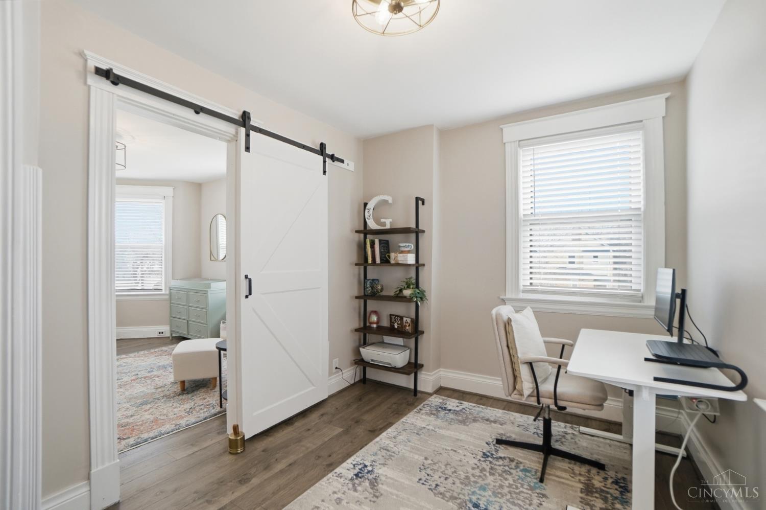 4310 Thirty Third Avenue