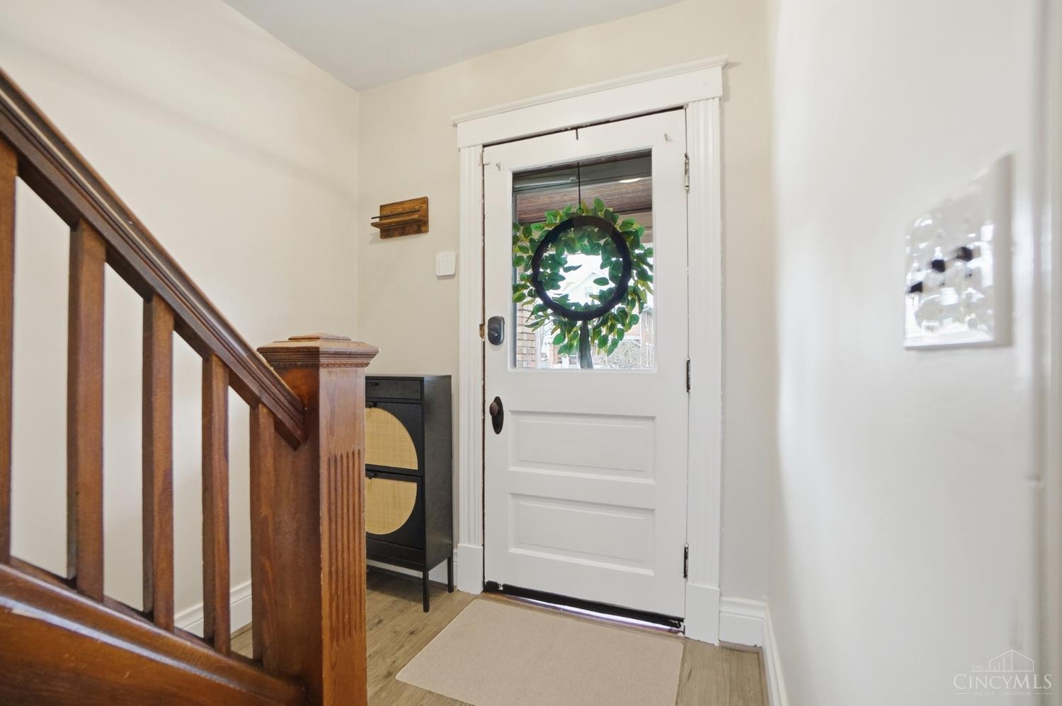 4310 Thirty Third Avenue