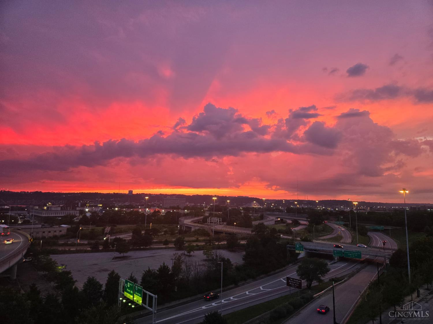 353 W Fourth Street 602