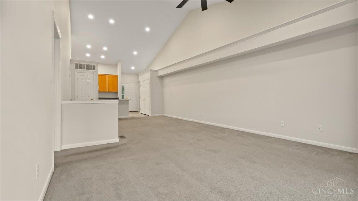 744 Breckenridge Court 204