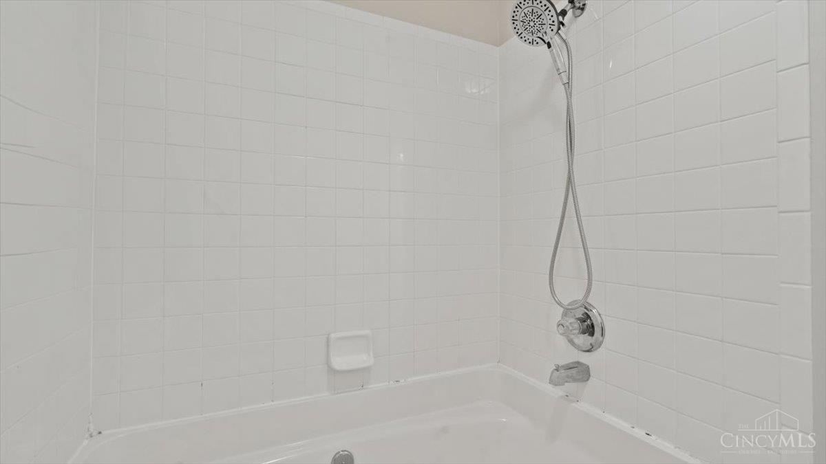 744 Breckenridge Court 204