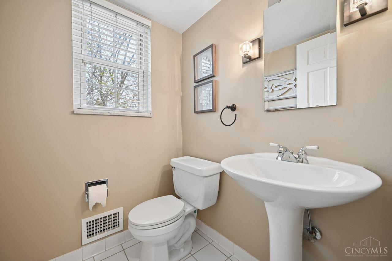 5368 Autumnwood Drive