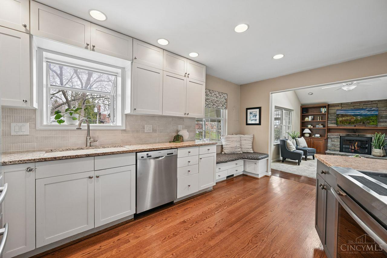 5368 Autumnwood Drive