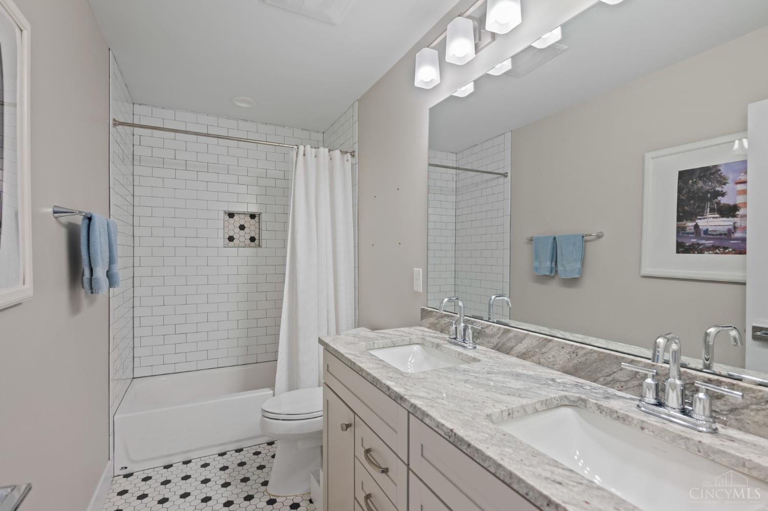 3443 Ault View Avenue