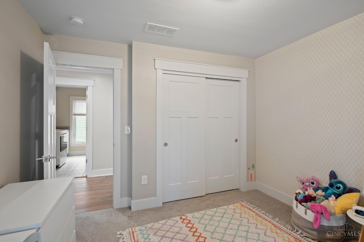 3443 Ault View Avenue