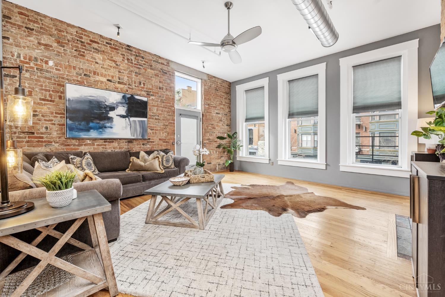 1214 Vine Street 3