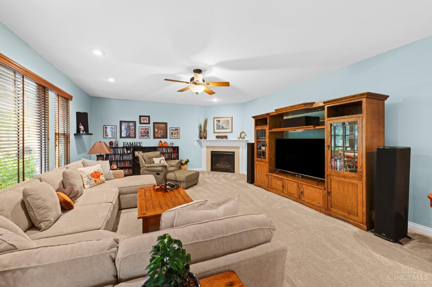 6250 Avebury Court