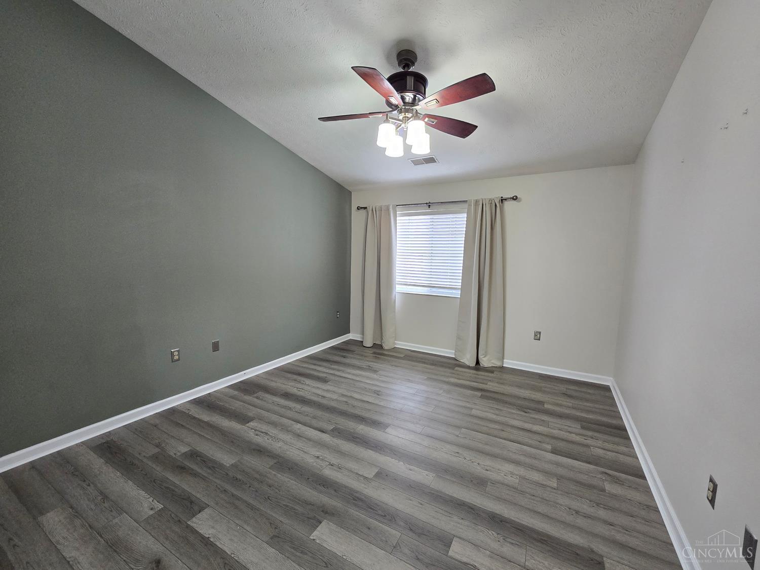 410 Carrington Lane 311