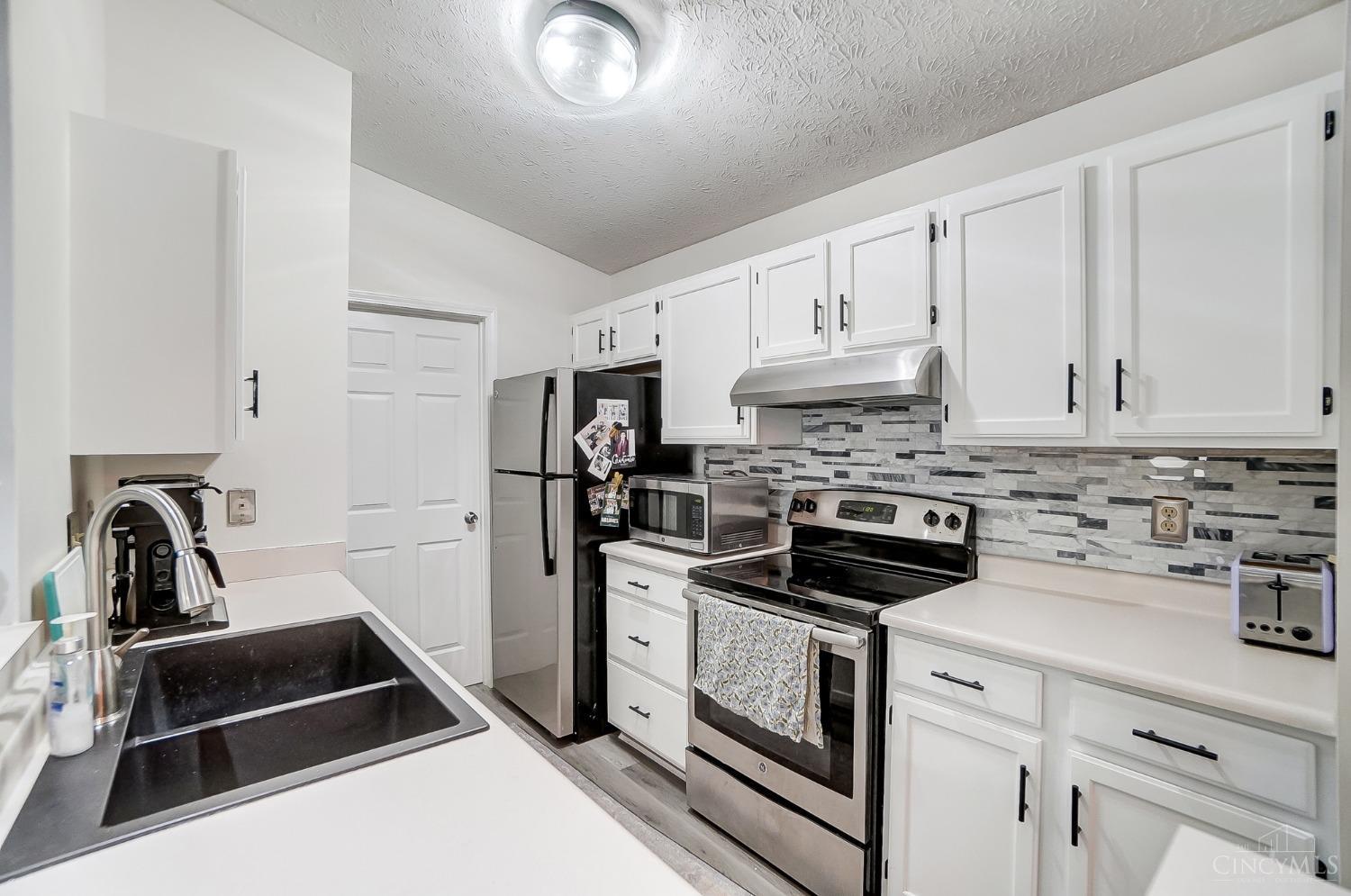 410 Carrington Lane 311