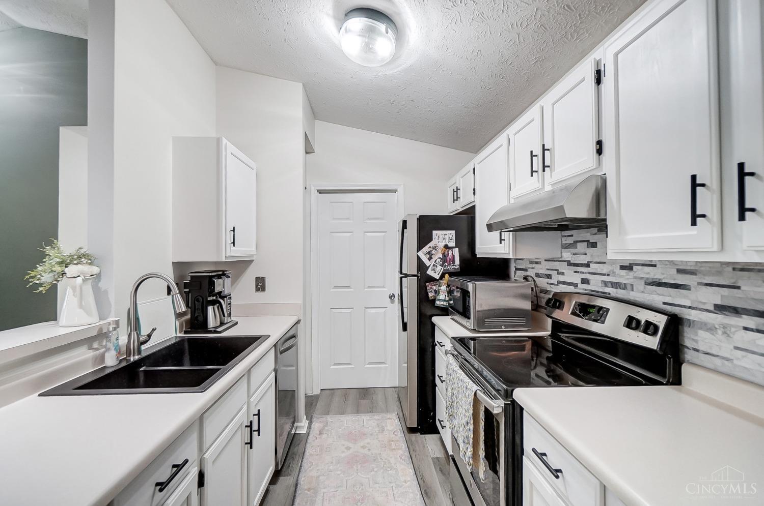 410 Carrington Lane 311