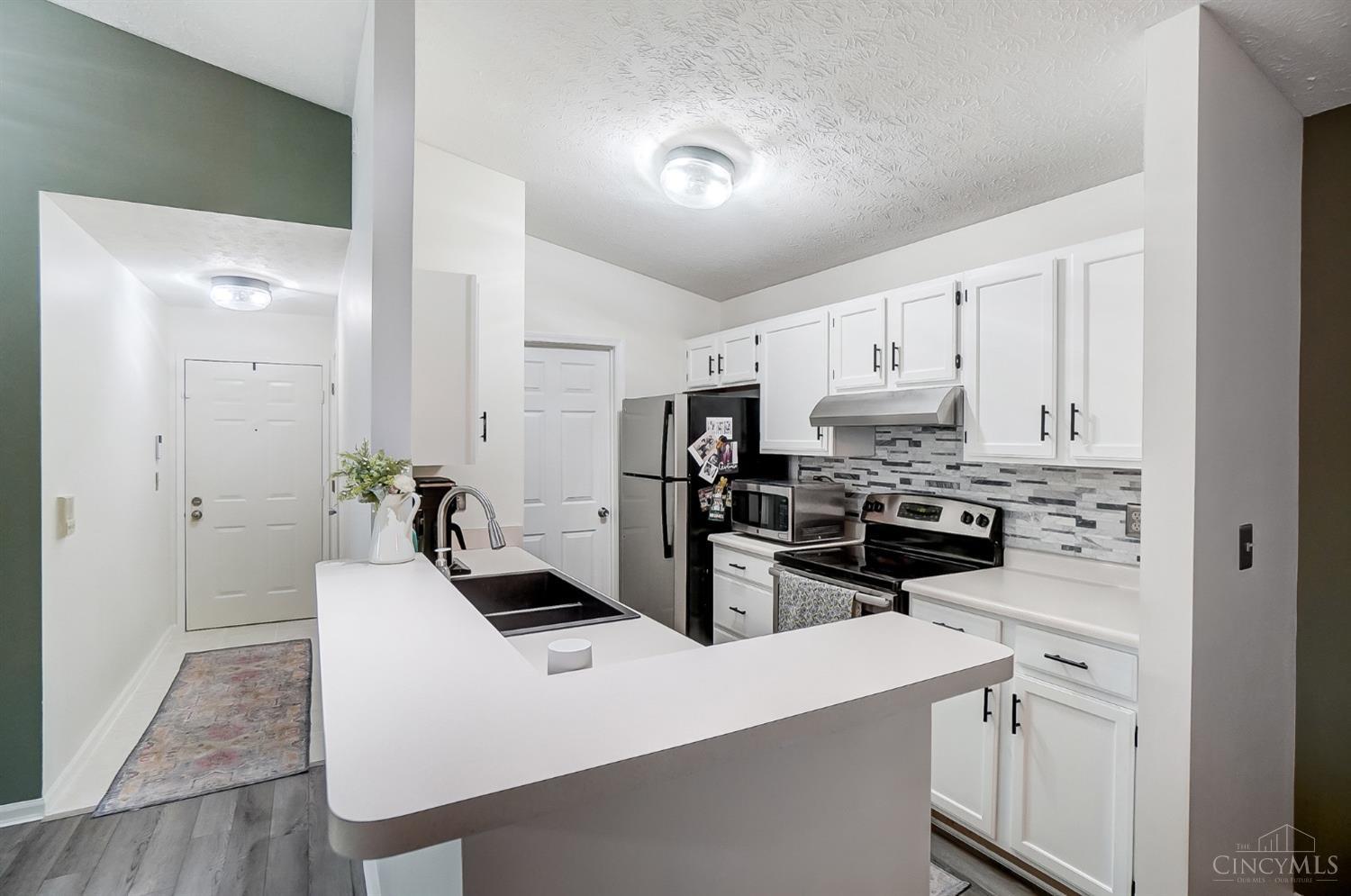 410 Carrington Lane 311