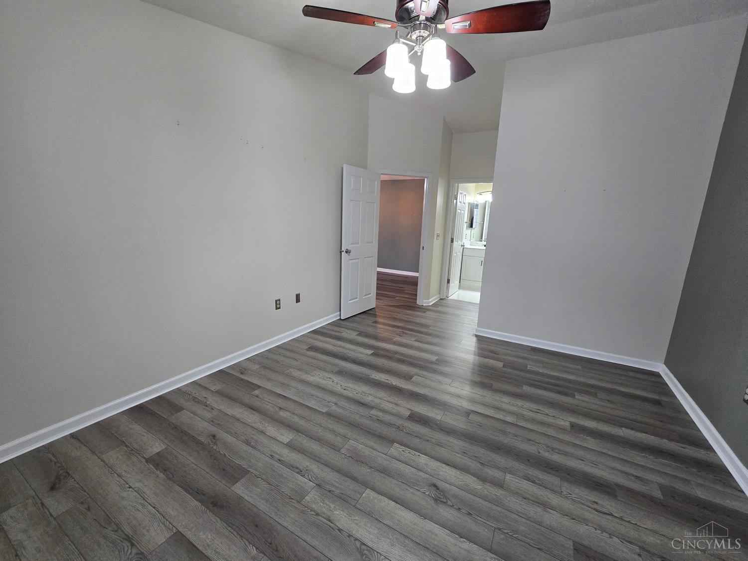 410 Carrington Lane 311