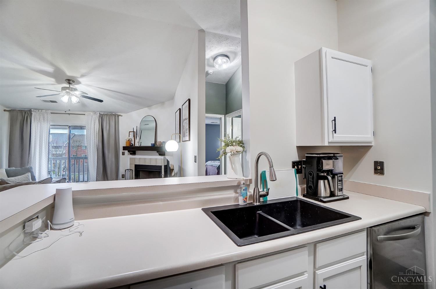 410 Carrington Lane 311