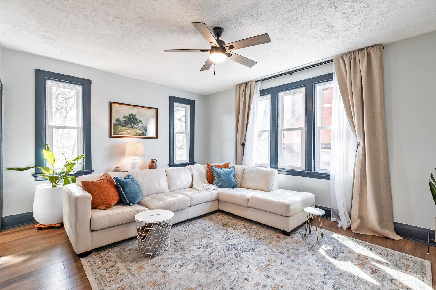 1144 Carmania Avenue