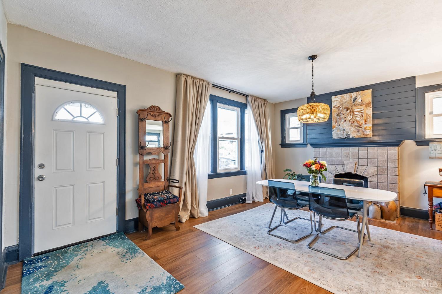 1144 Carmania Avenue